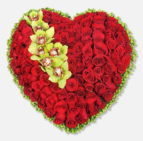 Red Roses Heart